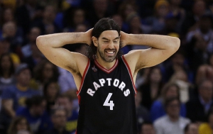 Luis Scola.