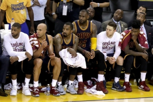 Nella foto la panchina Cavs, 'casa' di Dellavedova nelle Finals